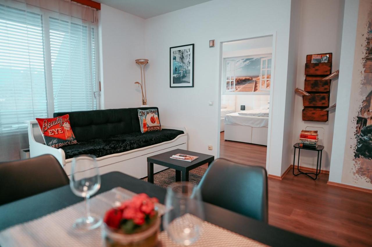Vienna Shopping Center 14 Apartment Dış mekan fotoğraf